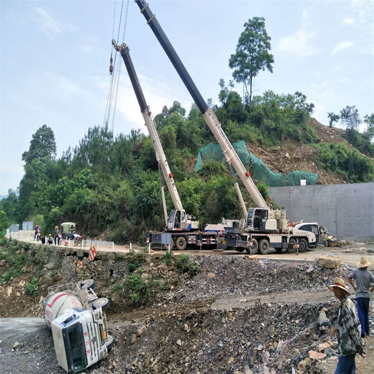 甘肃甘肃24小时应急道路救援吊装吊装现场实拍